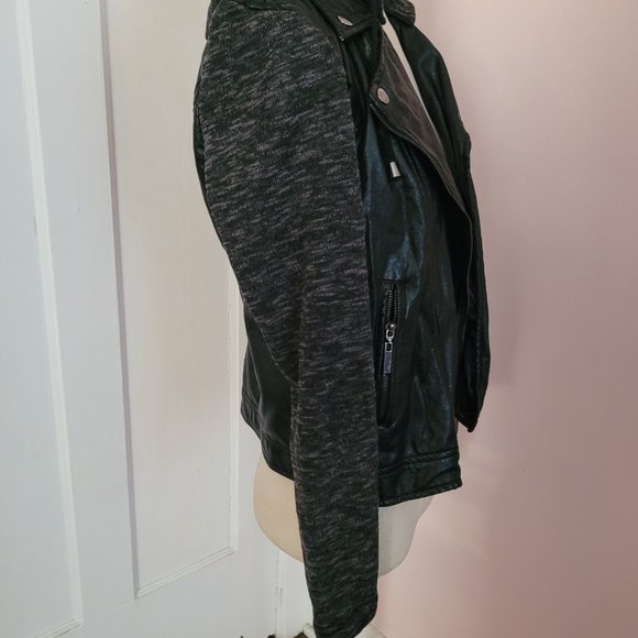E2 Black Faux Leather Moto Removable Hood Jacket Excellent Size M - Picture 7 of 10